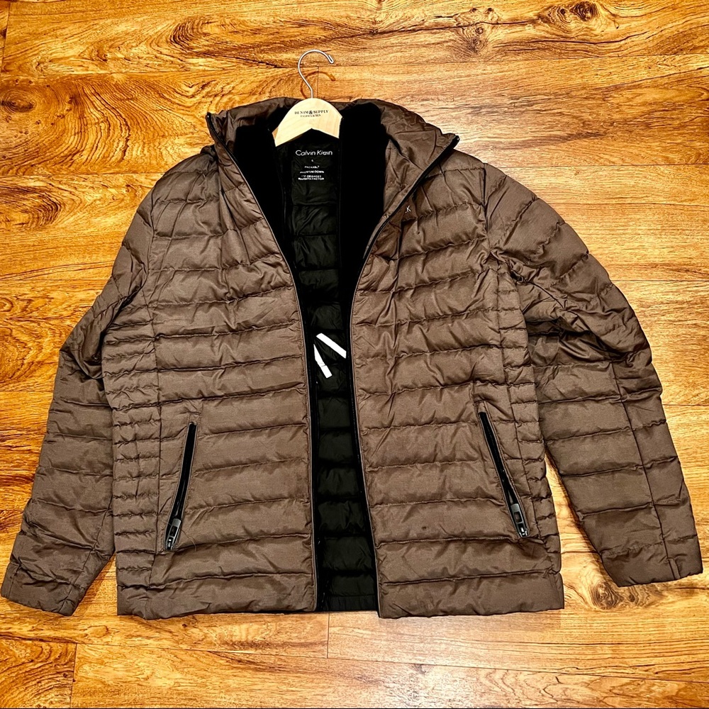 Calvin Klein Men's Hooded Packable Down
Jacket